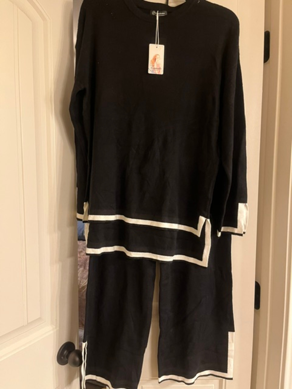 PrettyGarden Long Sleeve Pajama Set Black White Trim Size M